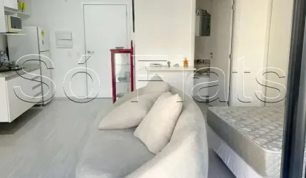 Residencial Brasil, flat disponível para locação com 35m², 1 dormitório e 1 vaga.