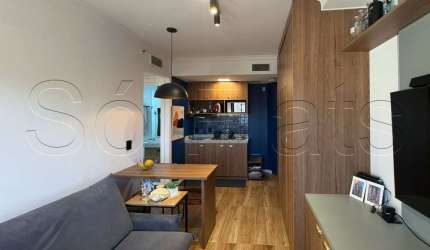 Flat na Vila Olímpia com 1x dormitório com sala e quarto em ambientes distintos com 34m².