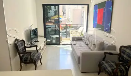 Apto totalmente mobiliado disponível para locação com 45m², 1 dormitório e 1 vaga.