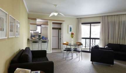 Flat com 02 dorms, 01 suite, cozinha completa, no Paraíso, prox ao Pq do Ibirapuera e Av. Paulista