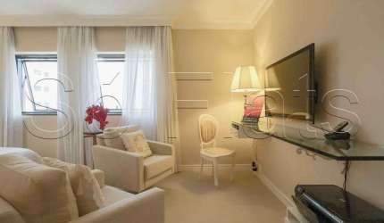 Flat no Le Premier 33m², 1 dormitório e 1 vaga, disponível para locação no Jardim Paulista.