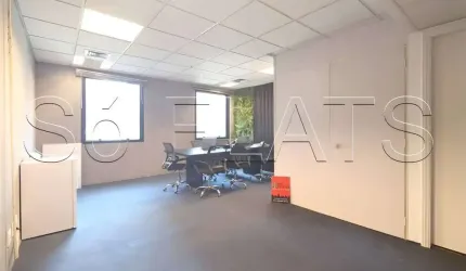 Sala comercial nos Jardins com 30m², excelente localização