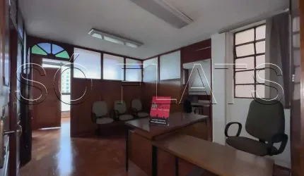 Sala Comercial XI de Agosto, disponível para locação contendo 87m², localizado no centro de SP.