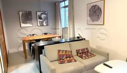 Residencial Sobradão, flat disponível para locação contendo 85m², 2 dormitórios e 2 vagas.