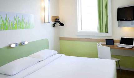 Flat Ibis budget Vitória disponível para venda com 12m²