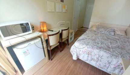 Flat em São Caetano contendo 18m² 1 dormitório e 1 vaga disponível para locação.