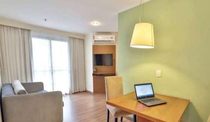 Flat para investimento na Vila Olimpia com 2 dormitórios *Quality Suites Long Stay Vila Olímpia*