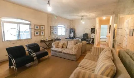 Oportunidade de investimento ou moradia 2 Dorms 80m²