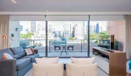Lindo e moderno,  Flat na Vila Olímpia. Com entrada imediata.