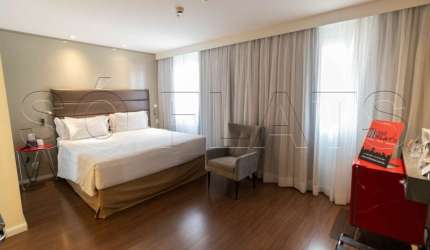 Ótimo flat na Vila Olímpia no Itaim Bibi prox. da Av. Santo Amaro
