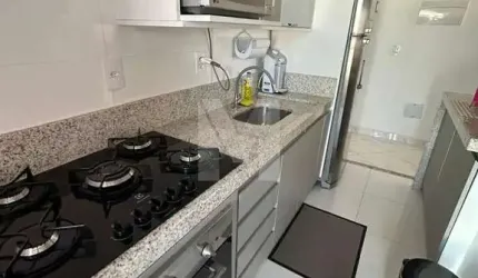 Apartamento 2 Dorms c/ Suíte e Varanda na Vila Curuçá