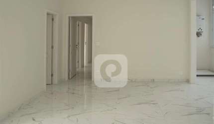 Excelente apartamento totalmente reformado em Copacabana!