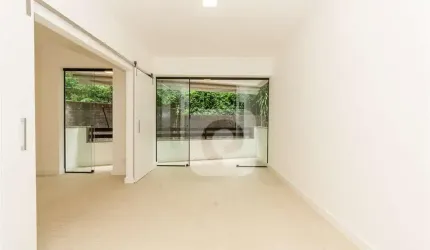 Apartamento no Humaita, 2 suites e Closet, lavabo, Vaga, Rua sem saída, reformado!