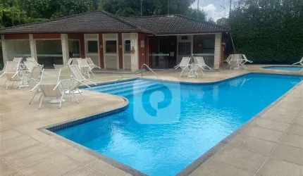 Excelente apartamento tipo garden  em Itaipava!