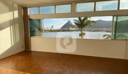 132m², com 3 quartos e 1 vaga, e vista deslumbrante para Lagoa e Cristo