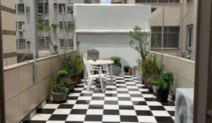 Apartamento Amplo e Aconchegante em Botafogo, com Varanda de 30m²!