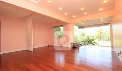 Apartamento 95m² com 2 quartos e 1 vaga em Excelente Localização na Barra da Tijuca