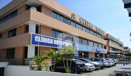 Ampla Sala Comercial 74m² Mobiliada no Centro Médico Richet 1 vaga a Venda