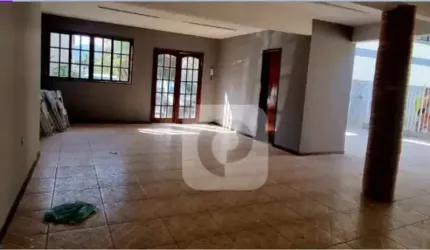 Casa duplex com 194m² 4 quartos 2 suítes 2 wc sala grande com dois ambientes 2 vagas