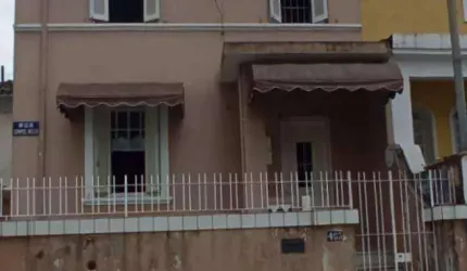 Casa com 2 dormitórios à venda, 106 m² por R$ 800.000,00 - Encruzilhada - Santos/SP