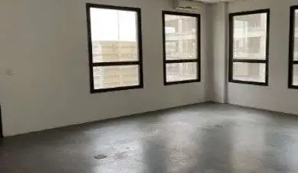 Sala comercial à venda na Alameda Araguaia, 2190, Alphaville, Barueri por R$ 780.000