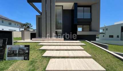 Casa em condomínio fechado com 4 quartos à venda na Alameda Terras Altas, 310, Tamboré, Santana de Parnaíba por R$ 9.200.000