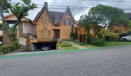 Casa em condomínio fechado com 4 quartos para alugar na Avenida Yojiro Takaoka, 3229, Alphaville, Santana de Parnaíba por R$ 16.400