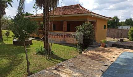Chácara para Venda em São Carlos, Chácara Leila, 3 dormitórios, 2 banheiros, 5 vagas