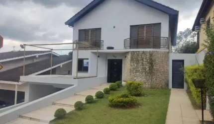 Casa para Locação em Santana de Parnaíba / SP no bairro Alphaville - 1134-2622561