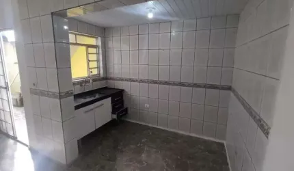 Casa para Locação em Jandira / SP no bairro Vila Eunice - 1952-3280818