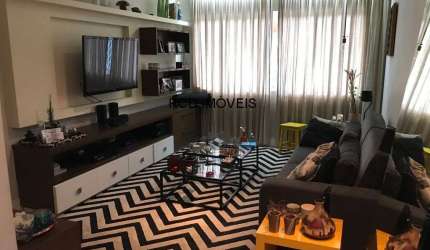 Sobrado com 3 dormitórios área gourmet próximo ao metrô Vila Sônia
