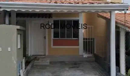 Casa em Condomínio de Alto Padrão na Granja Viana, Cotia-SP: 2 Quartos, 1 Sala, 2 Banheiros, 2 Vagas - 80m² de Puro Conforto!