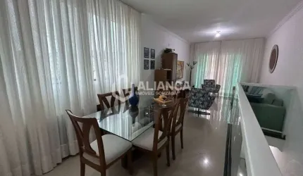 Sobrado com 3 dormitórios à venda, 125 m² por R$ 900.000,00 - Estuário - Santos/SP