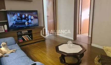 Apartamento térreo à venda em São Vicente