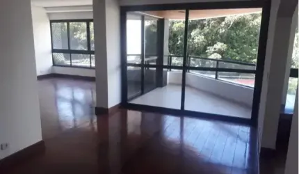 Apartamento 4/4 sendo 2 suítes e 3 vagas