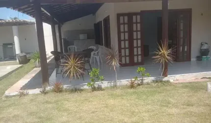 Duas casas de 4/4 e 3/4 em Barra do Jacuípe