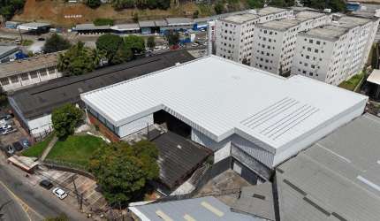 Alugo Galpão na Barros Reis 3.600m²
