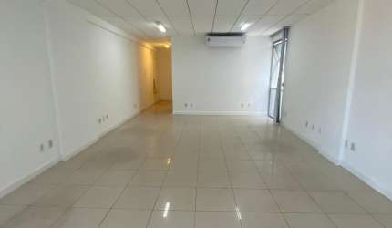 Vendo Sala 48m² no Comércio