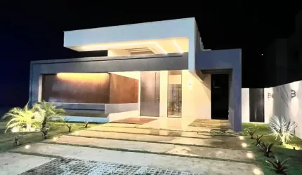 Casa térrea 3 suítes e 4 vagas
