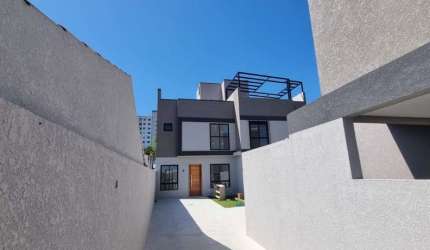 Casa com 3 quartos à venda na Rua Leon Tolstoi, 448, Lindóia, Curitiba por R$ 699.000