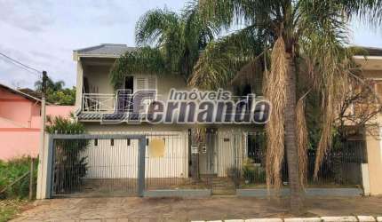 Casa / sobrado com 4 Dormitórios