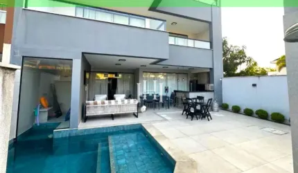 Mansão Triplex de Luxo no Recreio