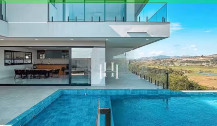 Luxuosa Casa no Condomínio Serra das Estrelas - Atibaia SP