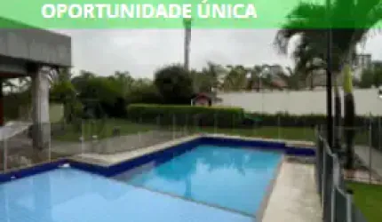 Linda Casa na Barra 4 Quartos