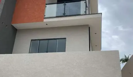 Casa no  jd dos Pinheiros com 3 dormitórios sendo 1 suíte, R$ 830.000,00