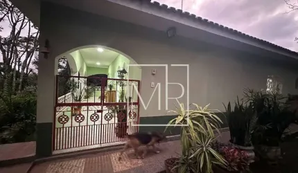 Chácara com 4 dormitórios à venda, 33000 m² por R$ 1.600.000,00 - Rio Acima - Jarinu/SP