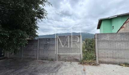 Terreno à venda de 261 m² no Jardim Maristela em Atibaia/SP