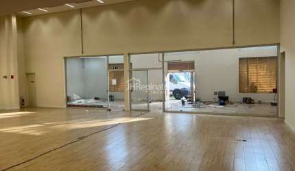 Loja Ponto Comercial em Wanel Ville, Sorocaba/SP