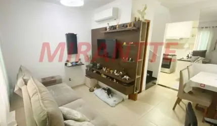 Cond. fechado de 61m² com 2 quartos em Vila Aurora