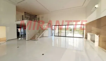 Sobrado de 498m² com 5 quartos em Residencial Saint Patrick